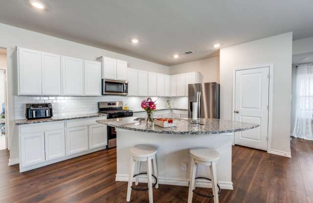 5012 Punch Shot photos photos