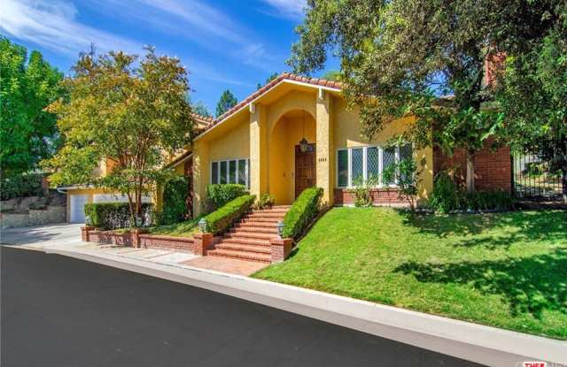 4949 Palomar Drive photos photos