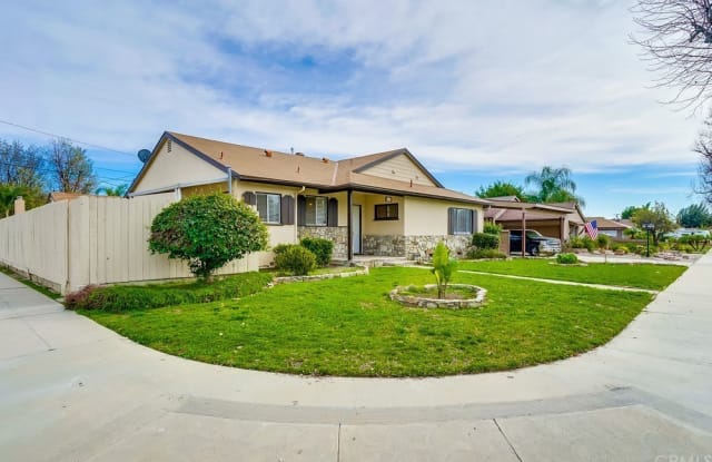 7956 Lurline Avenue - 7956 Lurline Avenue, Los Angeles, CA 91306