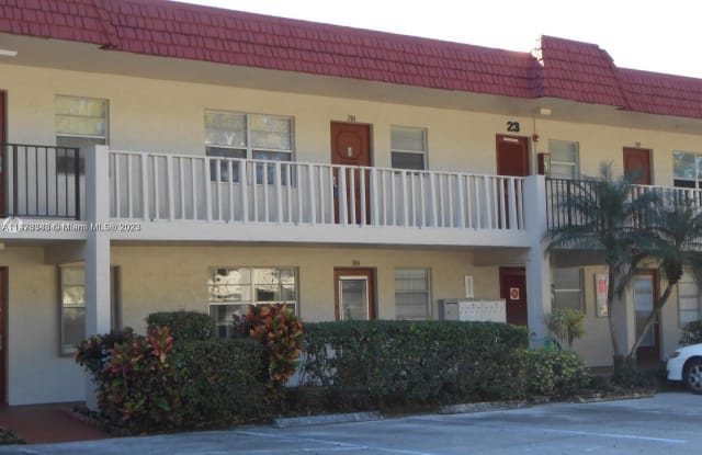 23 Abbey Ln - 23 Abbey Lane, Palm Beach County, FL 33446