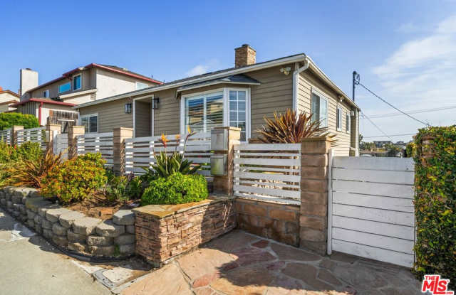 7520 Earldom Avenue photos photos