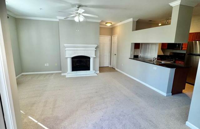 Bright & Spacious 1-Bedroom, 1 Bath Condo in Bryson at Woodland Park – Herndon, VA Gallery 3