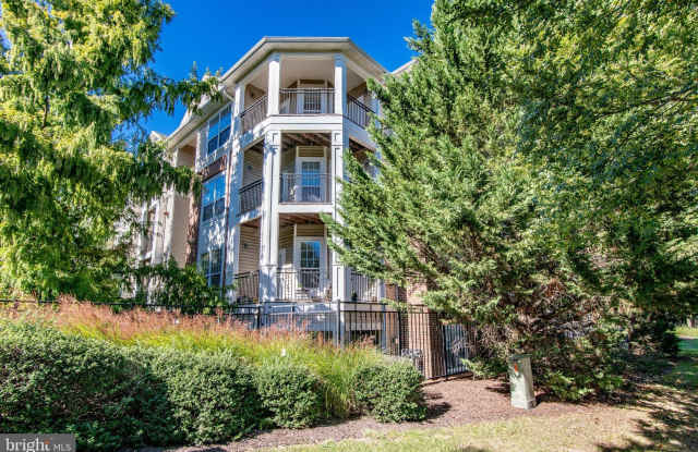 12921 CENTRE PARK Circle Gallery 3