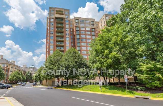 11776 Stratford House Place photos photos