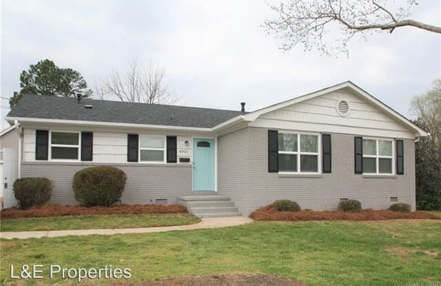 4921 Brooktree Drive - 4921 Brooktree Drive, Charlotte, NC 28208