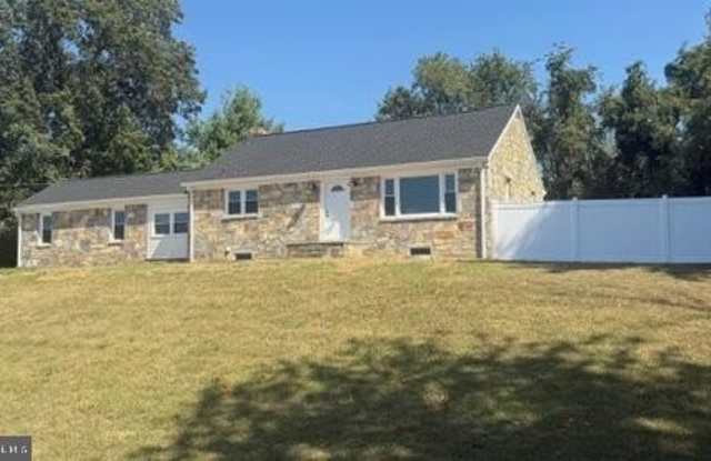 1319 COURTHOUSE Road - 1319 Courthouse Road, Stafford Courthouse, VA 22554