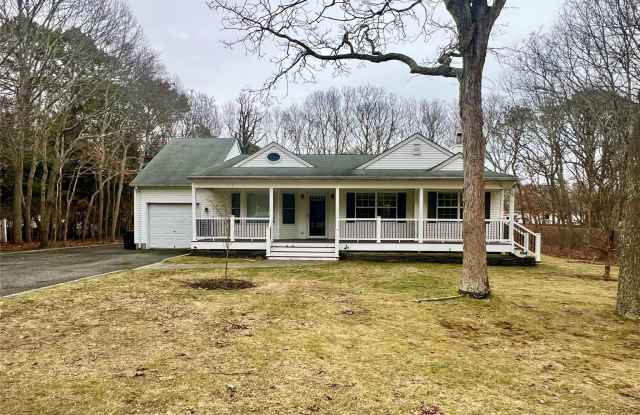 7 Deborah Drive - 7 Deborah Drive, Quiogue, NY 11978