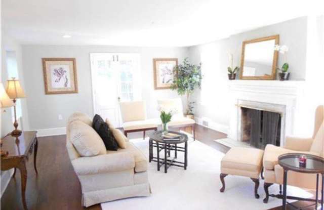 Beautifully Renovated Stone Colonial in Gladwyne - 4 Bed / 3.5 Bath - 504 Conshohocken State Road, Montgomery County, PA 19035
