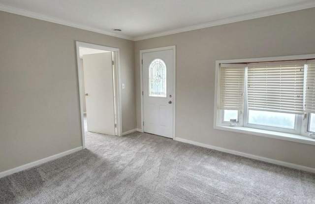 Newly Renovated 14315 Ledgewood Avenue Gallery 4