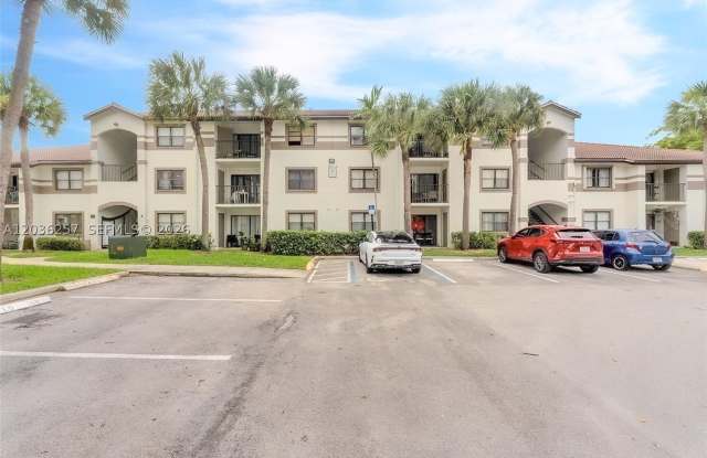 630 S Park Rd - 630 South Park Road, Hollywood, FL 33021 630 S Park Rd - 630 South Park Road, Hollywood, FL 33021