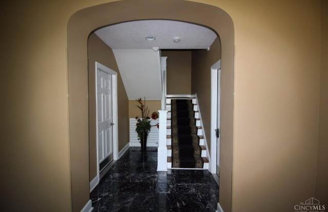 3633 Ault Park Avenue Gallery 3