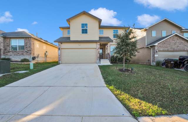 Spacious 5-Bedroom Beauty in Redbird Ranch –  with Community Perks! Gallery 3