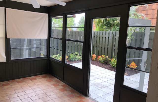 2241 White Pine Circle B Gallery 4