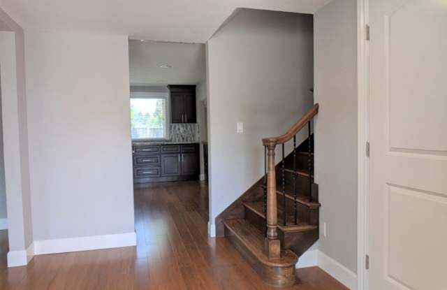 7967 Stonehurst Ct Gallery 4