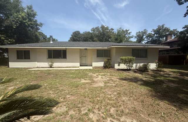 2803 Smilax Avenue photos photos
