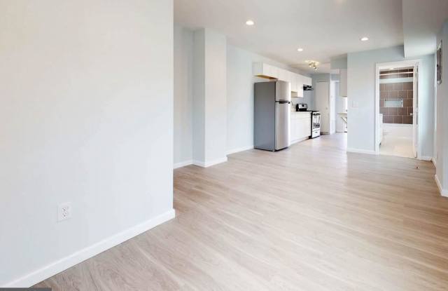 102 E 22ND STREET Gallery 4