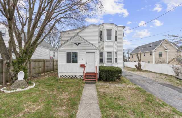 72 Maple Street photos photos