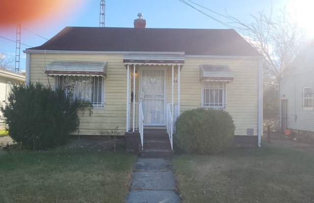 Clean  Affordable 2BR Home in Flint – $800 Rent photos photos