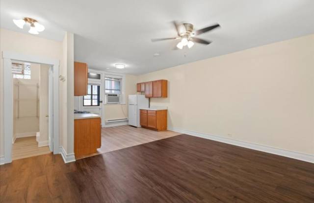 2516 N Lincoln photos photos