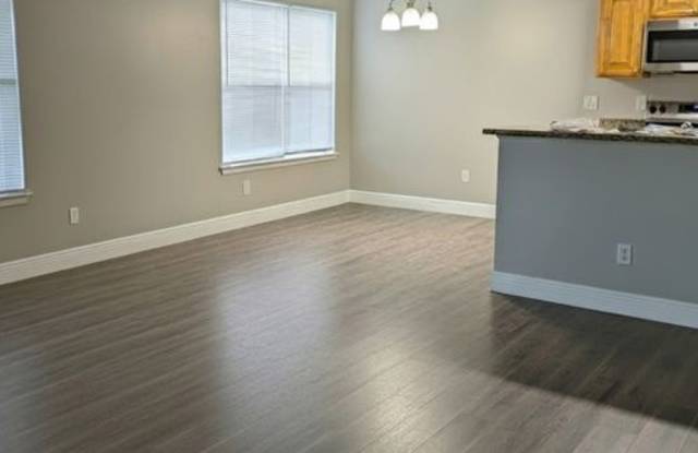 1br 1 bath Condo-Lake Mary in the Regency Park Community Gallery 4