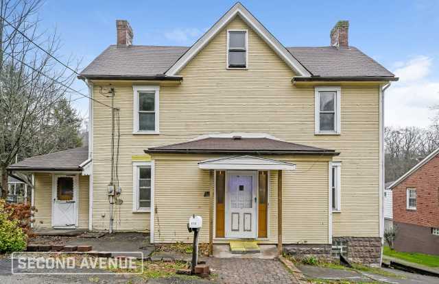 124 Leneake St - 124 Leneake Street, Allegheny County, PA 15145