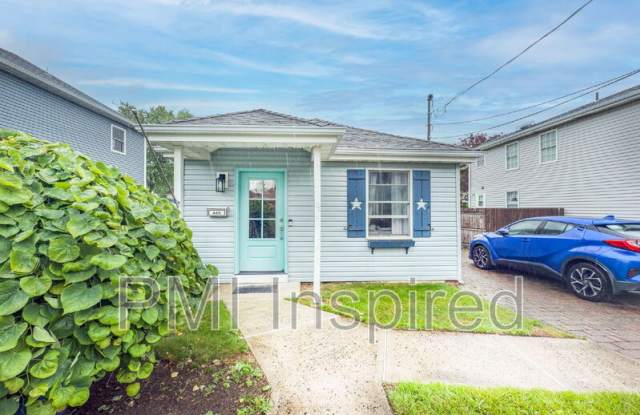 446 Monmouth Avenue photos photos