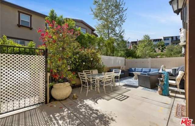 732 Tennis Club Ln Gallery 4