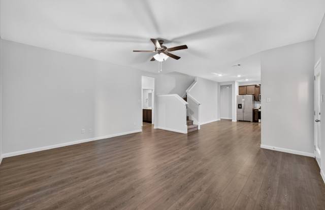 3920 Oak Creek Circle Gallery 2