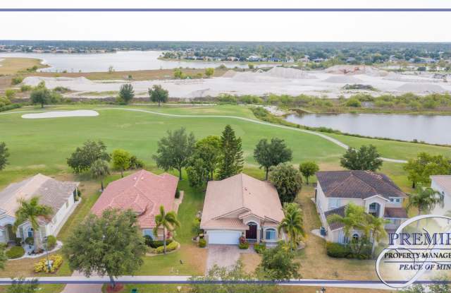 ONE MONTH FREE*** VALENCIA COUNTRY CLUB- ANNUAL UNFURNISHED - 3 BEDS / 2 BATHS - SINGLE FAMILY HOME photos photos