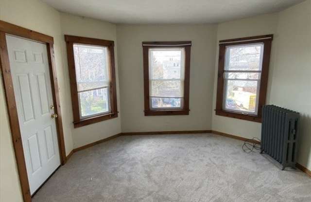 10 Lafayette Street unit: 2 photos photos