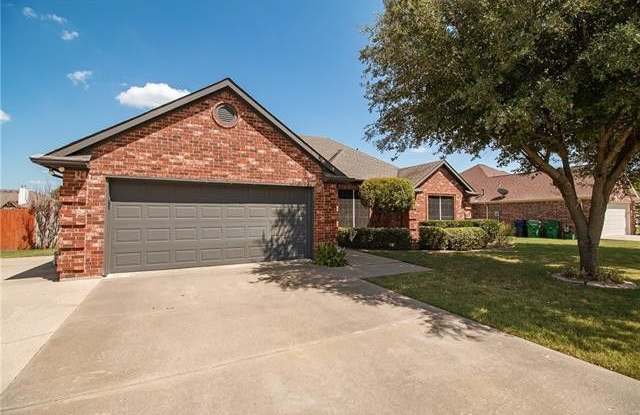 6905 Drew Court - 6905 Drew Court, Greenville, TX 75402