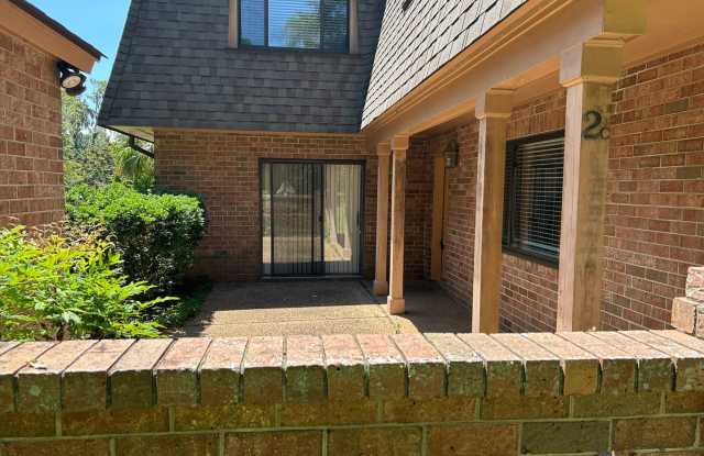 Brick Townhouse Minutes from Midtown photos photos Brick Townhouse Minutes from Midtown photos photos