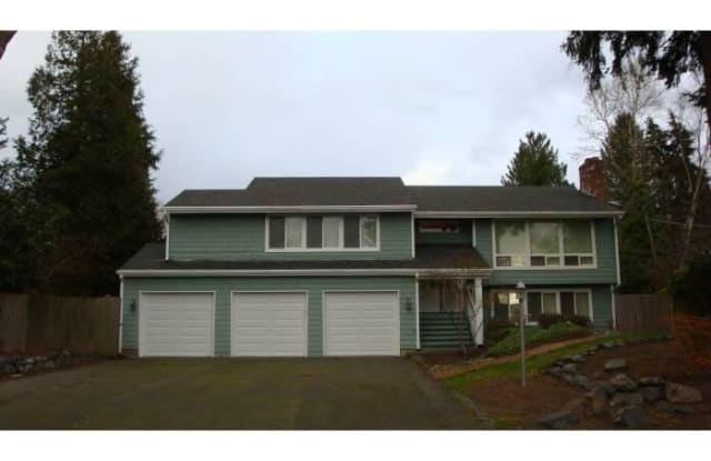 13200 39th Ave NE - 13200 39th Avenue Northeast, Seattle, WA 98125
