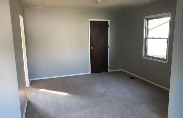 5426 North Stony Run Ln Gallery 3