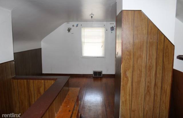6761 Memorial Gallery 4