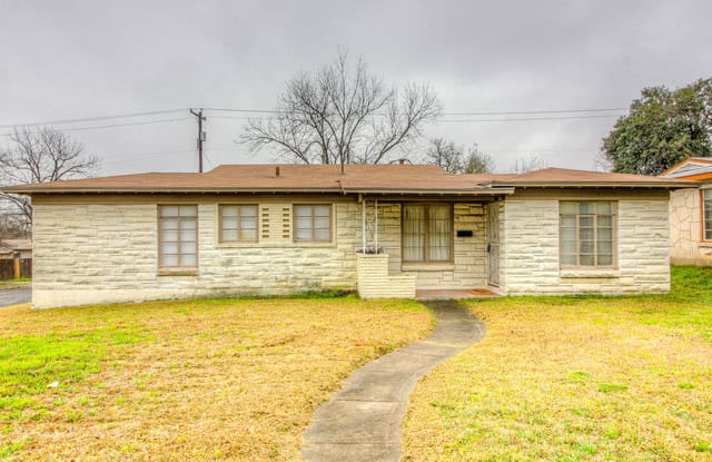 302 LEMUR DR - 302 Lemur Drive, San Antonio, TX 78213