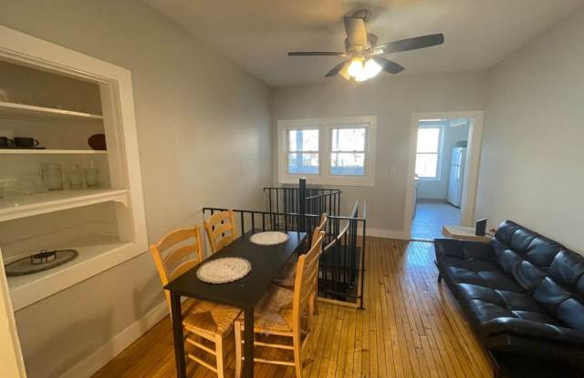 Excellent 5 BedRoom Availible photos photos