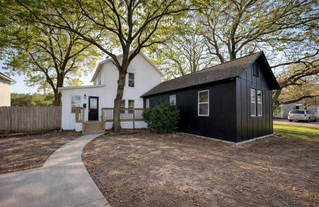 4400 Aspen St photos photos