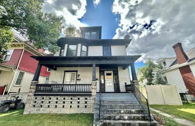 107 Poplar Avenue Apt B - 107 Poplar Avenue, Wheeling, WV 26003