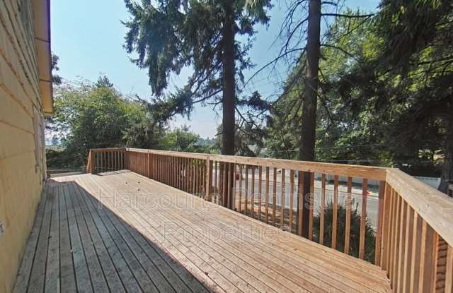 1702 Wheaton Way - 1702 Wheaton Way, Bremerton, WA 98310