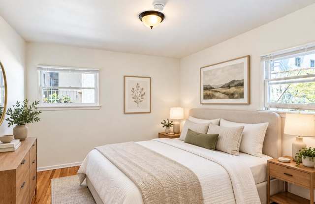 2148 Beachwood Dr Gallery 3