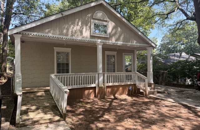 1166 Garibaldi Street SW Gallery 2