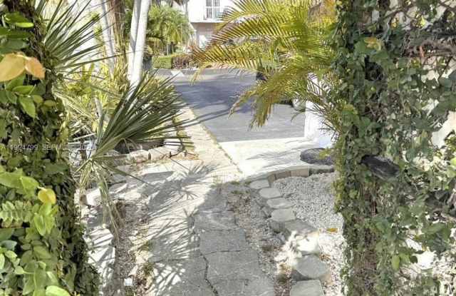 11517 SW 34th Ln photos photos