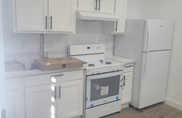 1043 Meadowbrook Avenue - 1043 Meadowbrook Avenue, Los Angeles, CA 90019