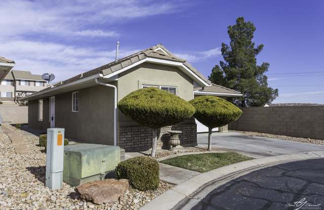 2930 E 450 N Unit F44 Gallery 2