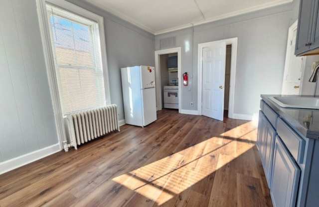 70b Jackson Ave photos photos