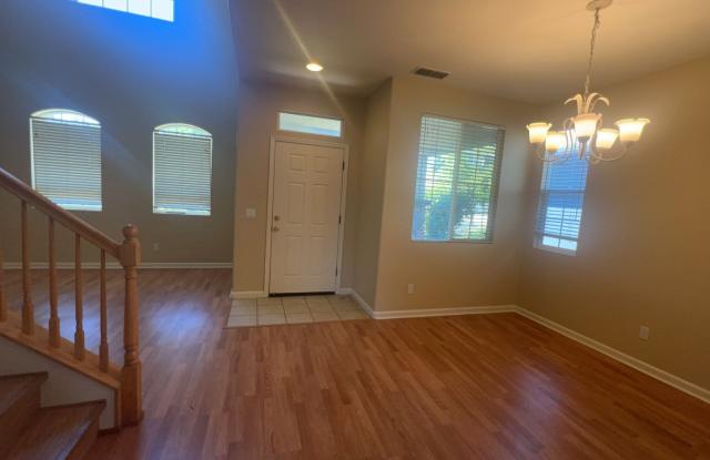 3548 Santa Maria, Merced, Available now! Gallery 4