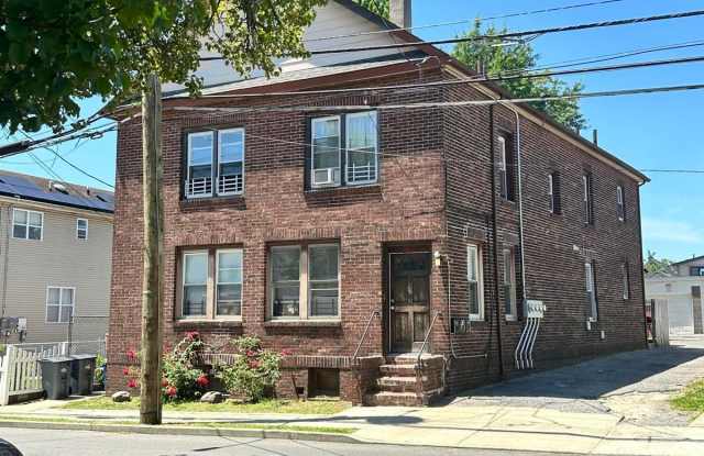 222 Union Ave photos photos