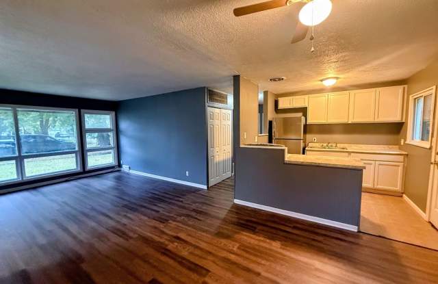 3 Bedroom, 1 Bathroom Home for Rent. Gallery 3