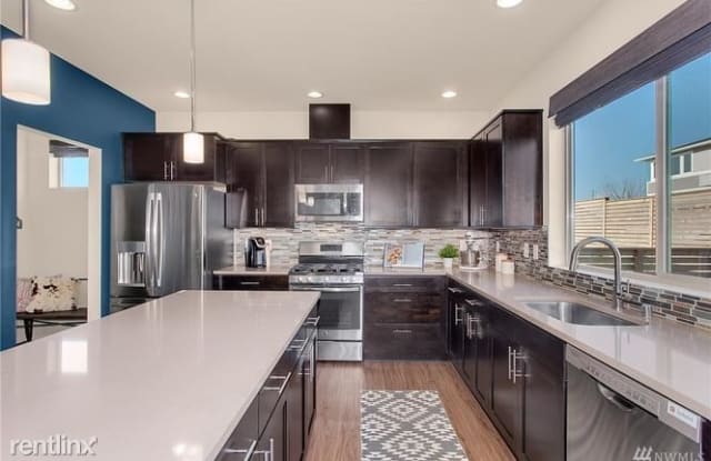 16030 SE 252nd Pl - 16030 Southeast 252nd Place, Covington, WA 98042